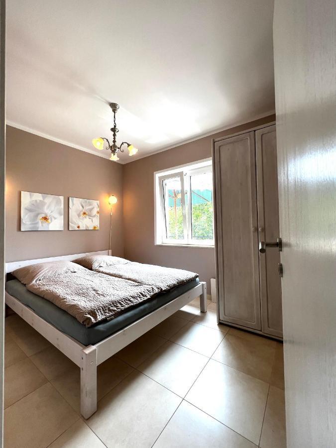 Apartments Ruzic Нивице Екстериор снимка